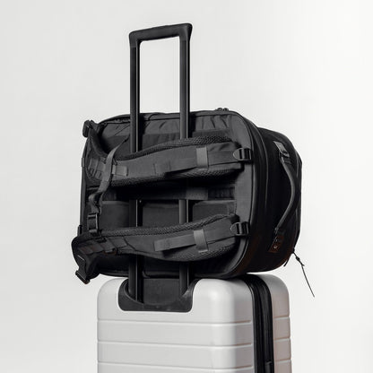 https://cdn.shopify.com/s/files/1/0970/4200/files/backpack-for-men-7018.jpg?v=1765835170