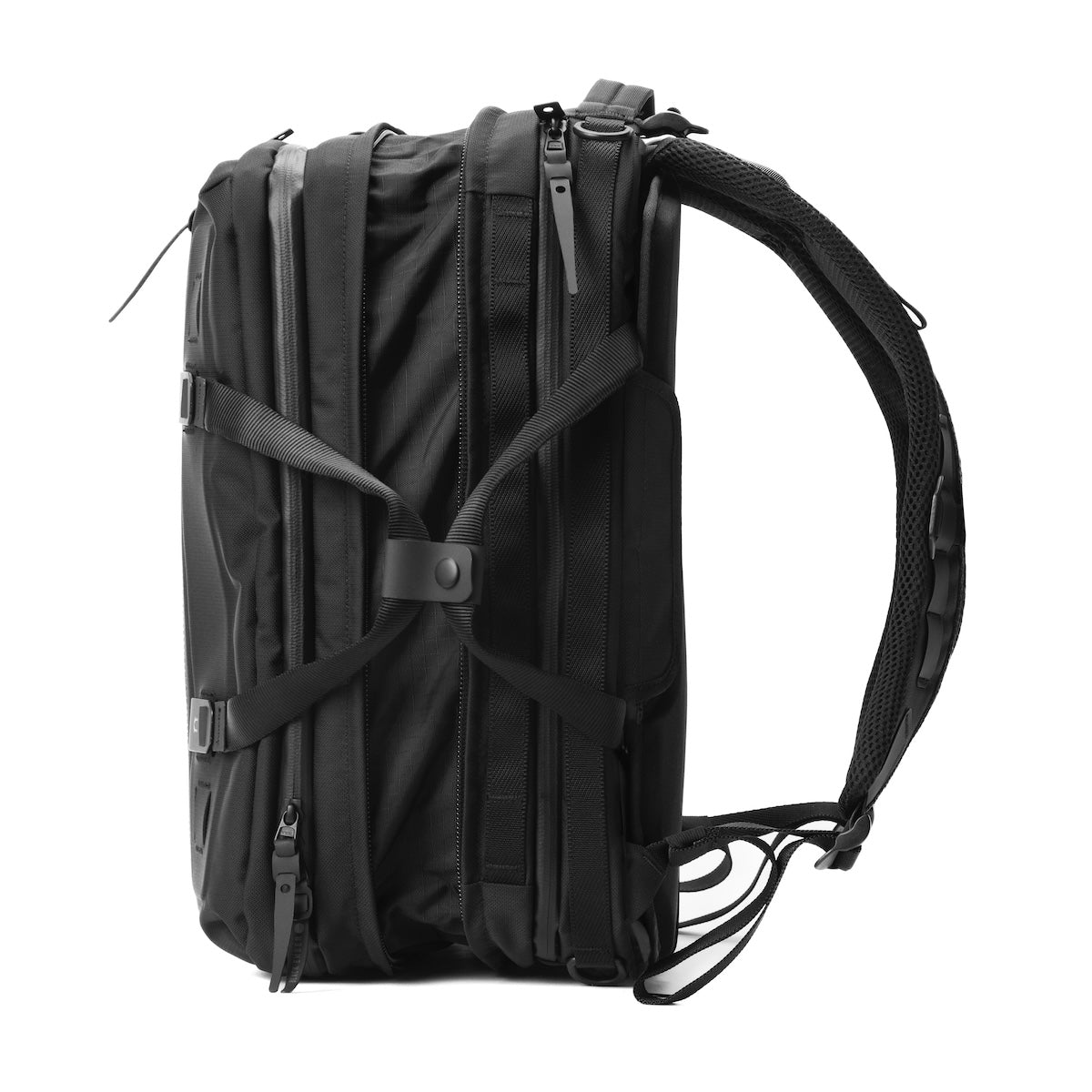 https://cdn.shopify.com/s/files/1/0970/4200/files/best-laptop-backpack-for-men-2013.jpg?v=1721071147